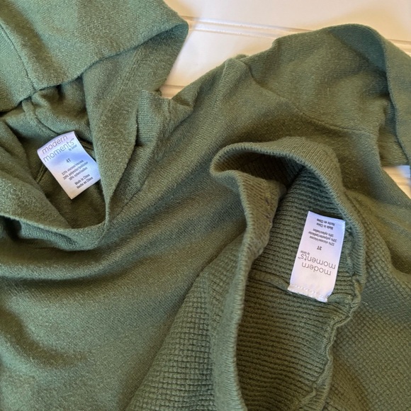 Toddler Sweatsuit - Picture 2 of 4